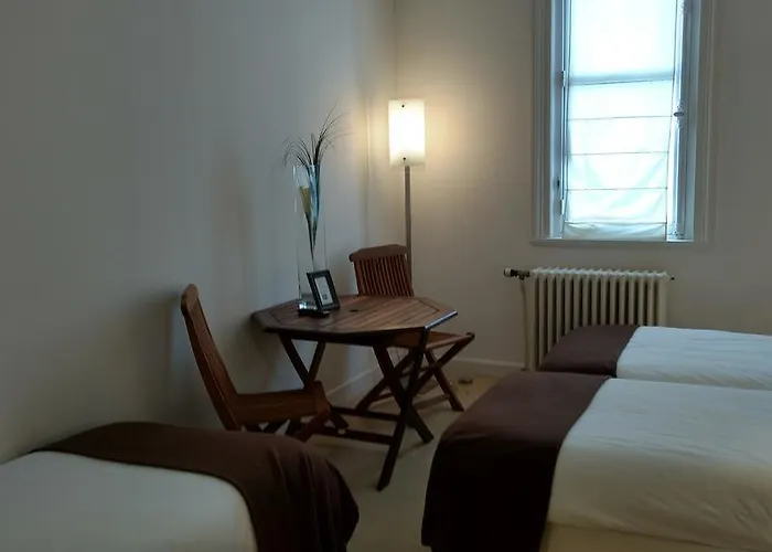 D'hotes - Ariane * Honfleur