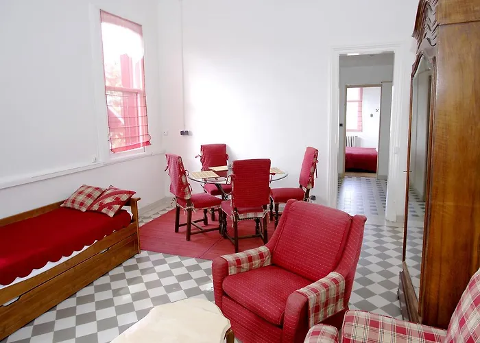 D'hotes - Ariane Semesterbostad *